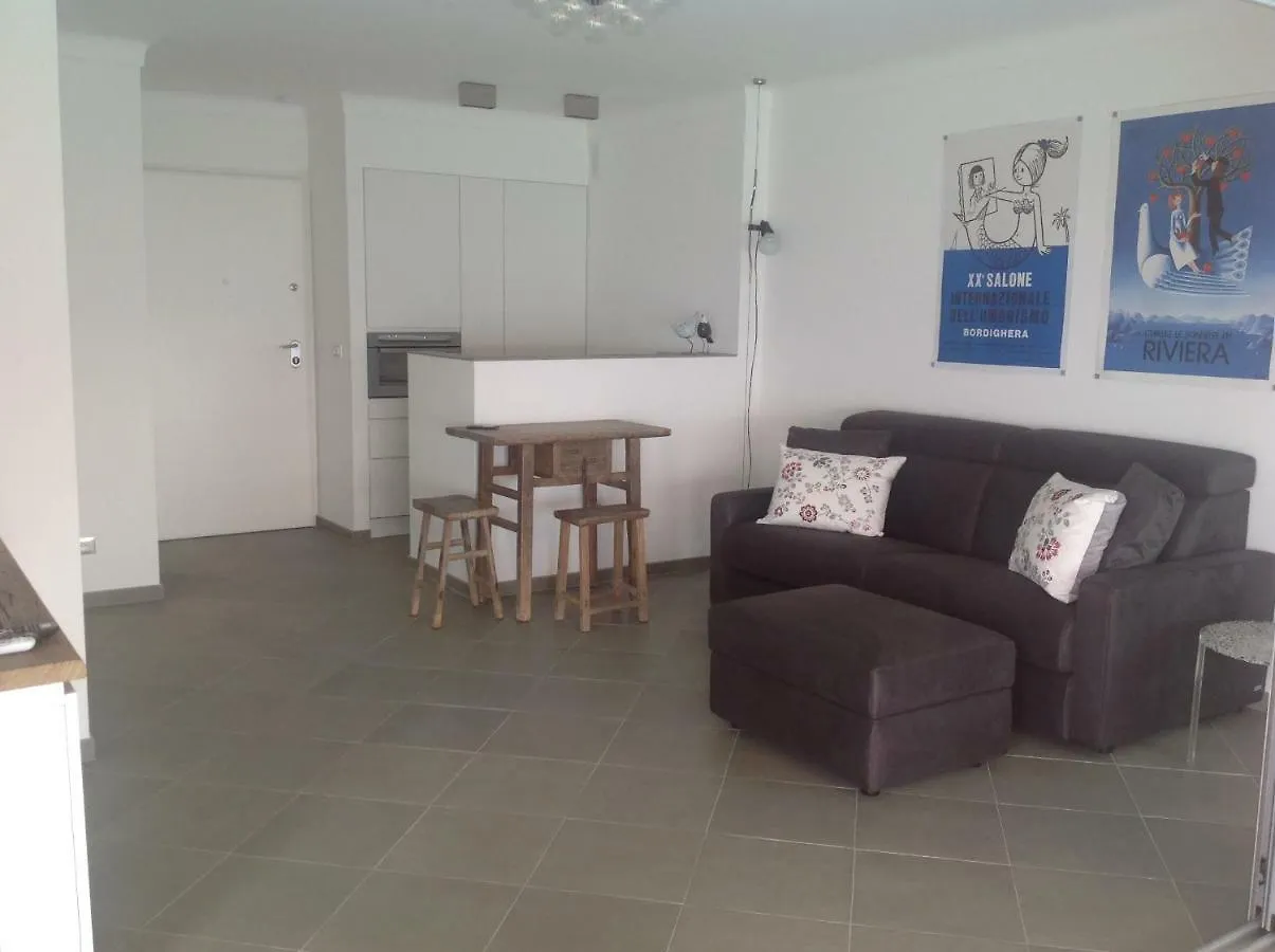 Studio La Florentina Menton Franciaország